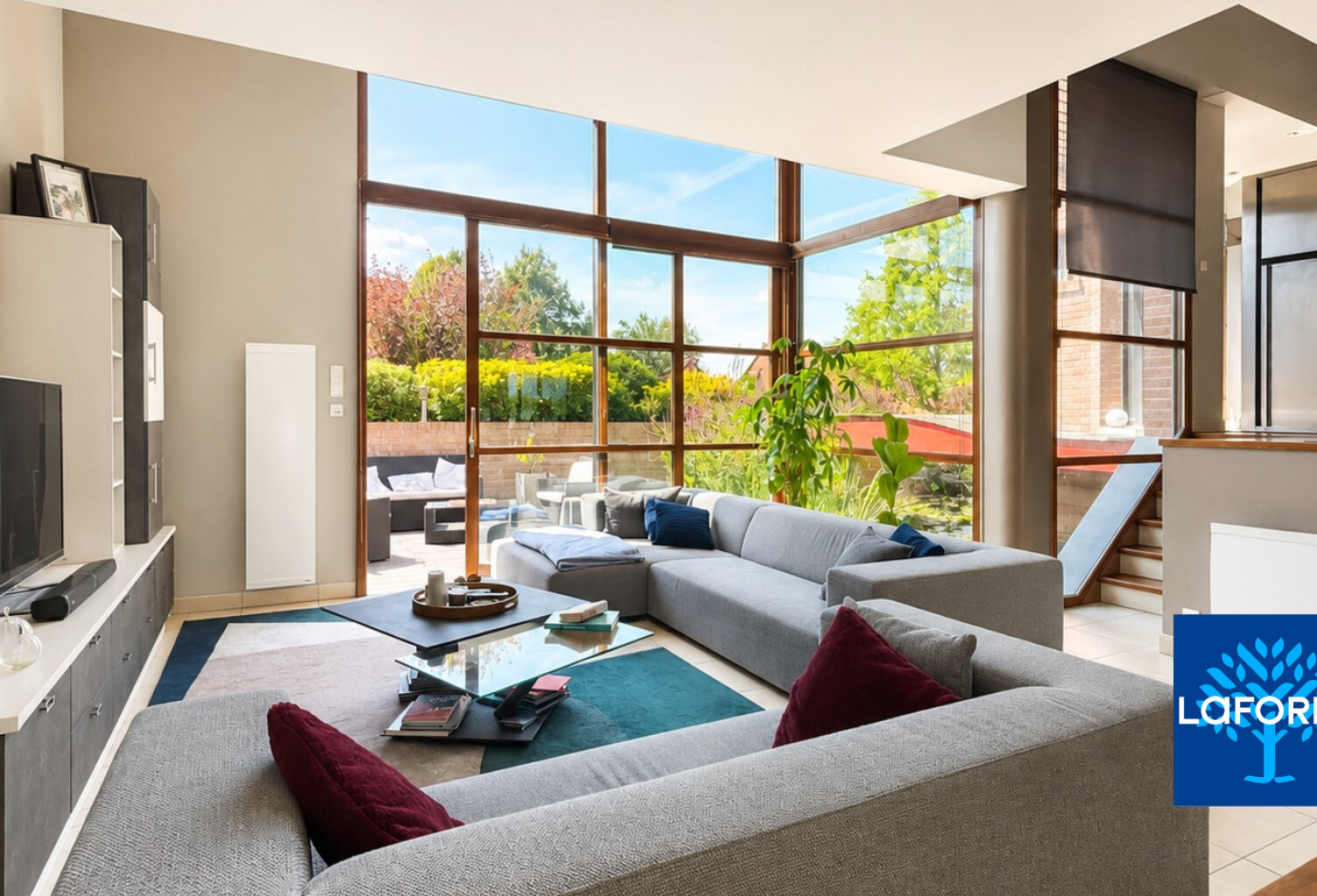 Maison d'architecte 180 m² à Sebourg — photo 1