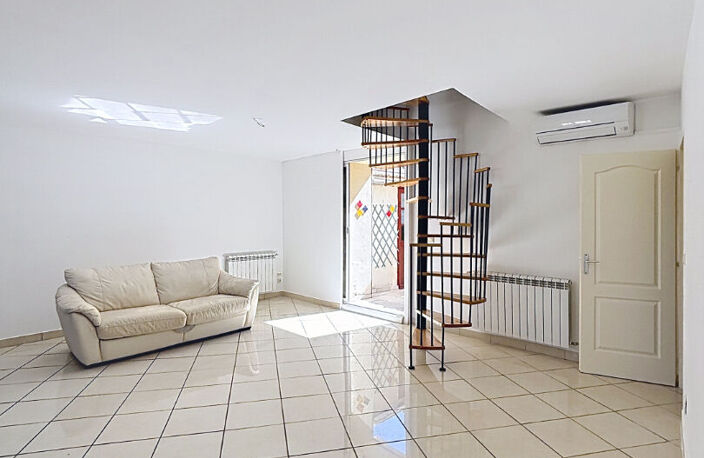 Maison T4 / Cour  / Climatisation / Quartier Escale Borely 13008 Marseille — photo 2