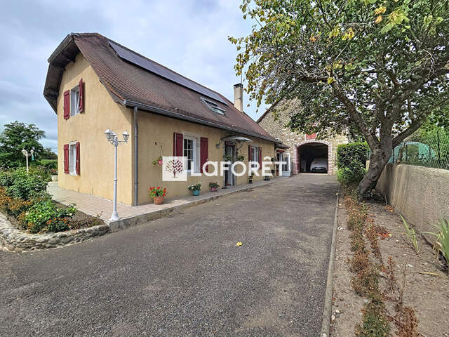 Maison béarnaise proche Orthez 4 pièce(s) 152m² — photo du bien