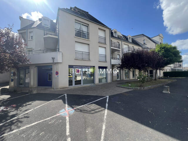 Bel appartement type 5 - Centre BALLAN-MIRE — photo du bien