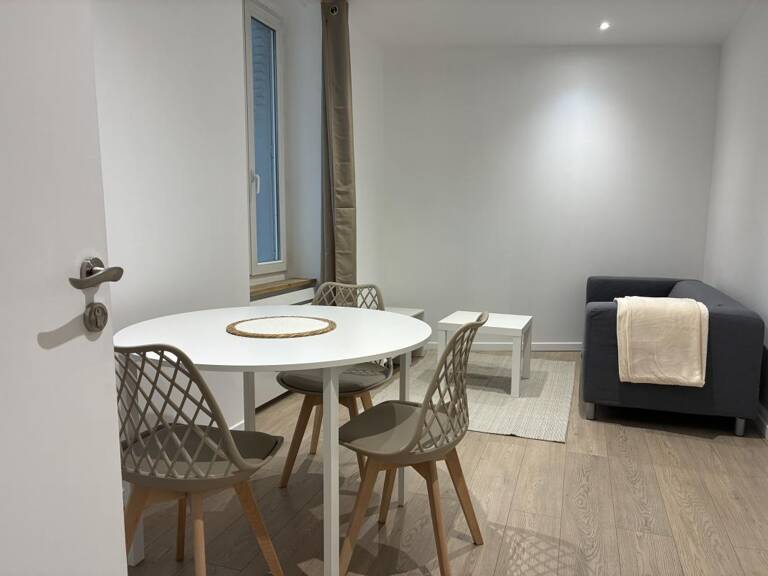 LOCATION T2 SEMI MEUBLE RODEZ SANS FRAIS D'AGENCE — photo 1