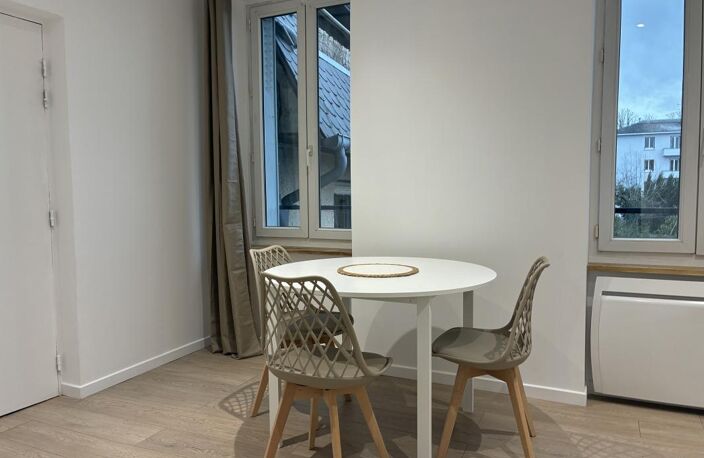 LOCATION T2 SEMI MEUBLE RODEZ SANS FRAIS D'AGENCE — photo 5