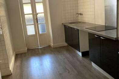 Appartement 3 pièces 800 €