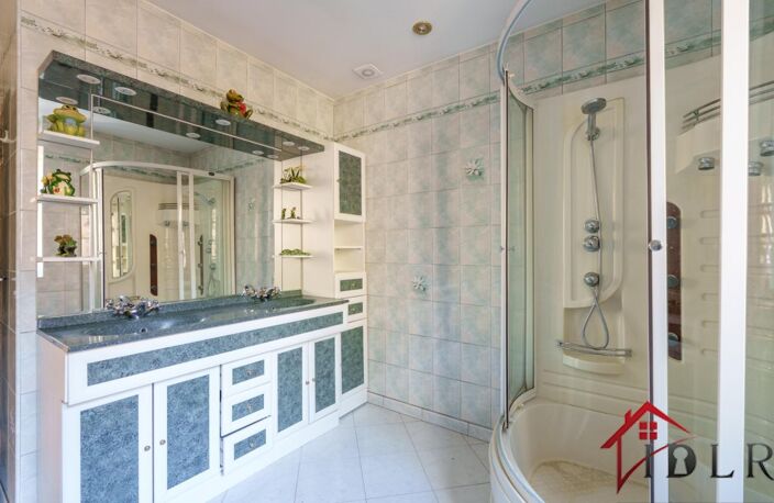 maison de 171 m2  spacieuse — photo 3