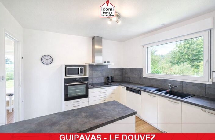 FINISTERE - Guipavas (29490) - A VENDRE - PROPRIETE T7 DE 250 M² SUR 4000M² DE TERRAIN - VUE MER - TERRAIN ARBORE - SUITE EN RDJ - CALME ET QUIETUDE - RARE — photo 4