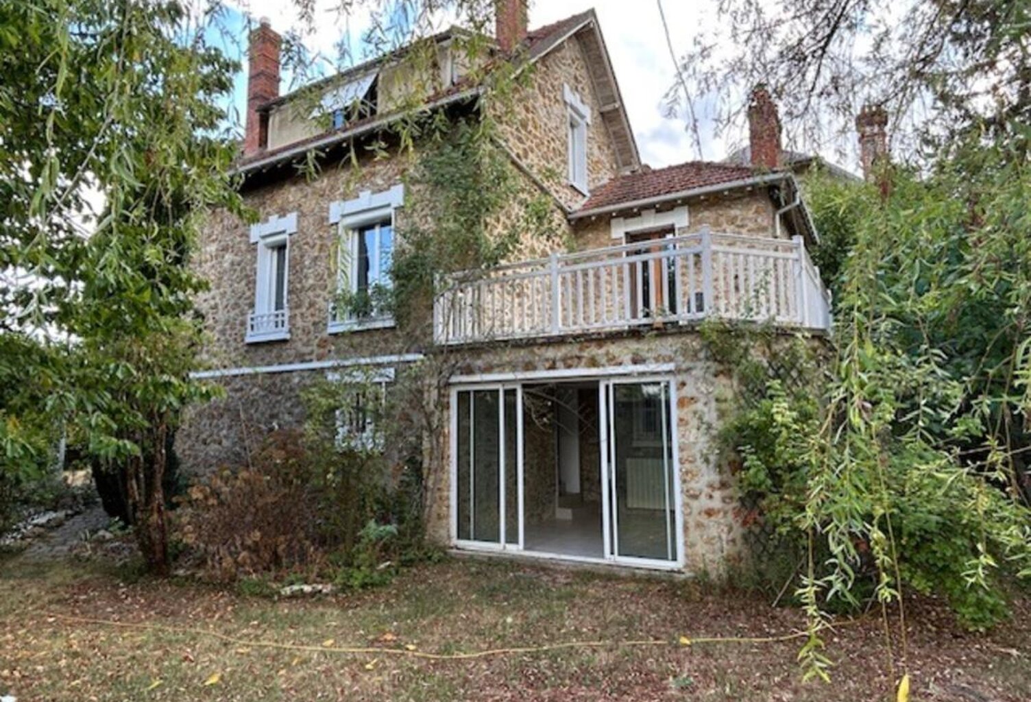 BELLE MAISON EN PIERRES MEULIERES A LA FERTE SOUS JOUARRE — photo 1