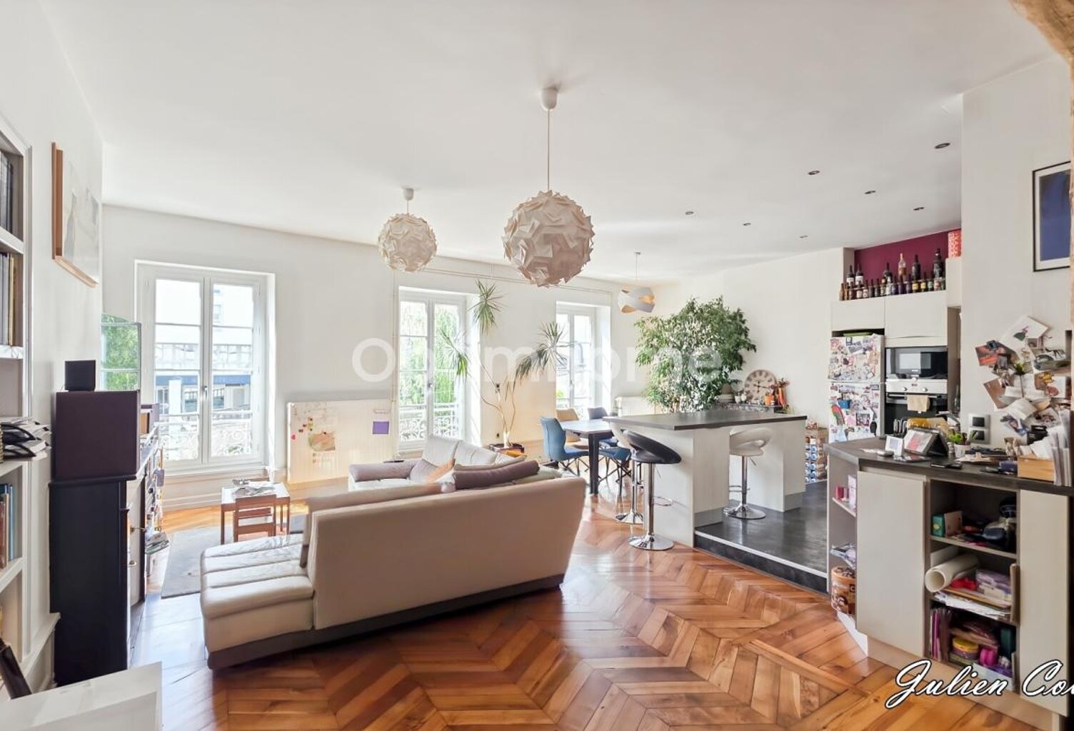 CLERMONT-FERRAND – CENTRE HISTORIQUE – T3 95 M² – 54 M² DE PIÈCE DE VIE – GARAGE — photo 1