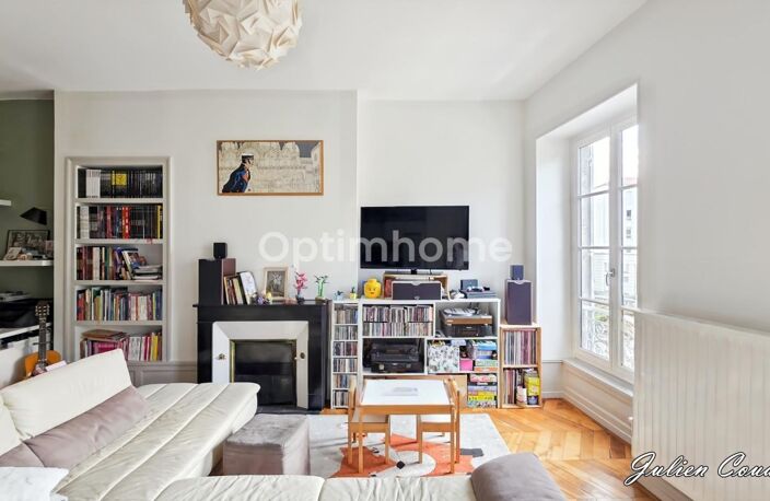 CLERMONT-FERRAND – CENTRE HISTORIQUE – T3 95 M² – 54 M² DE PIÈCE DE VIE – GARAGE — photo 3