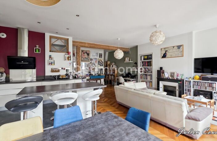 CLERMONT-FERRAND – CENTRE HISTORIQUE – T3 95 M² – 54 M² DE PIÈCE DE VIE – GARAGE — photo 5