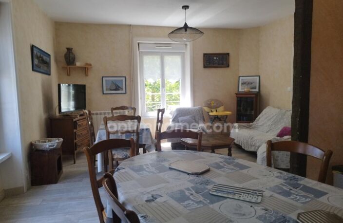 Ensemble immobilier avec bar-restaurant, gîtes et piscine – fort potentiel touristique Proche de DINAN (22) — photo 5