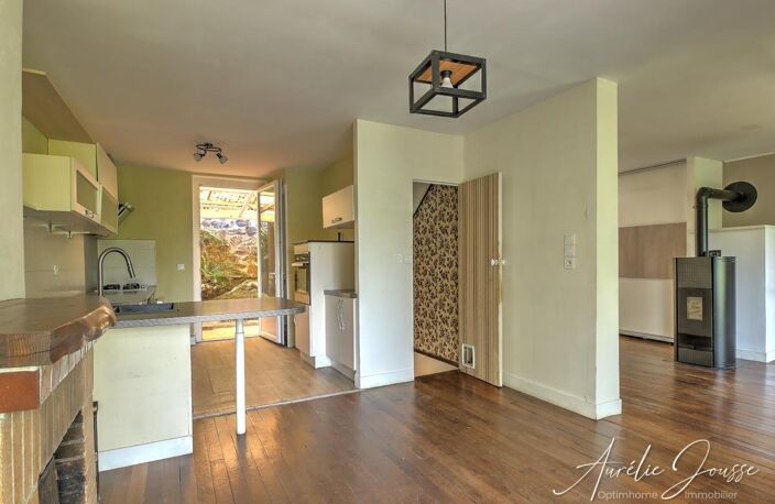 🏡 Maison en pierre à vendre à Saint-Priest-Taurion — photo 4
