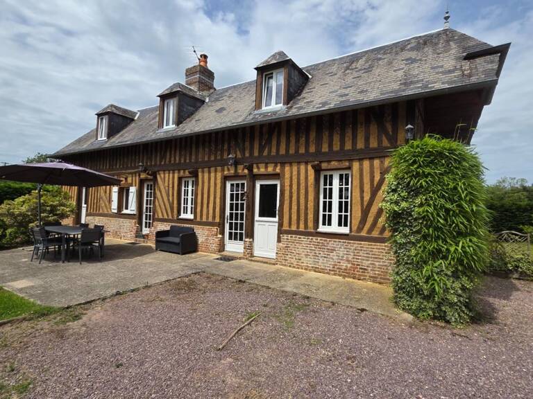 Maison Normande de 94 M2 avec un gîte de 45 M2 au calme sur un terrain de 7697 M2 — photo 1
