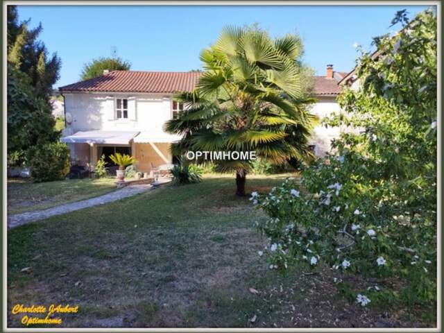 Maison à vendre 5 pièces CHALAIS (16) — photo du bien