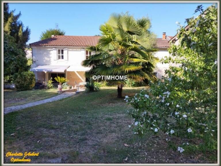 Maison à vendre 5 pièces CHALAIS (16) — photo 1
