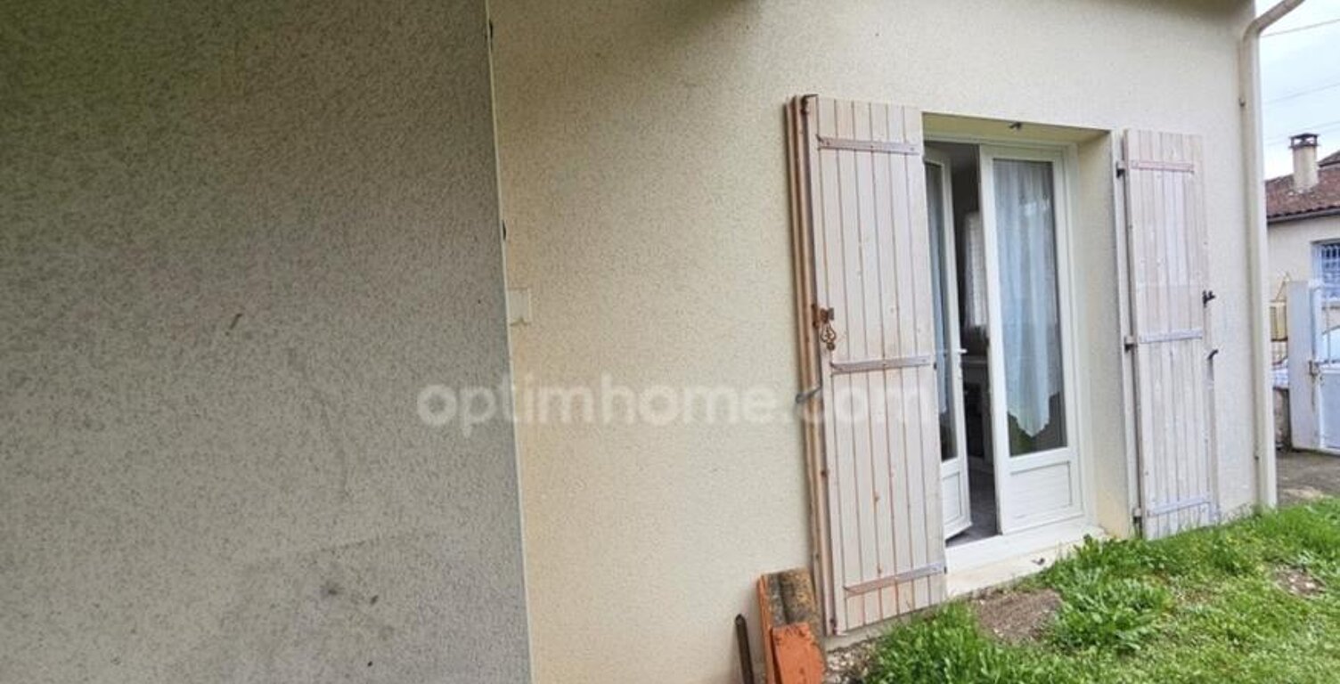 Maison à vendre de plain-pied 3 pièces RUELLE SUR TOUVRE (16) — photo 1