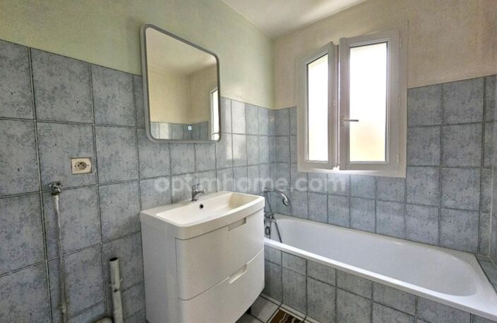 Maison à vendre de plain-pied 3 pièces RUELLE SUR TOUVRE (16) — photo 3