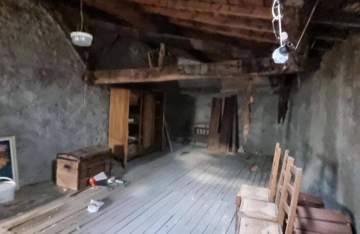 Grange à vendre CHAURIAT (63) — photo 2