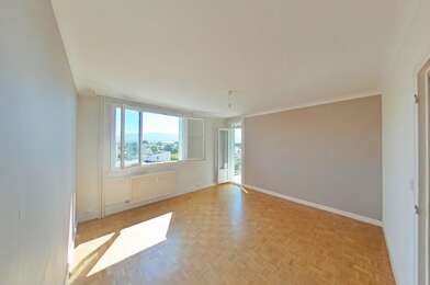 Appartement 3 pièces 650 €