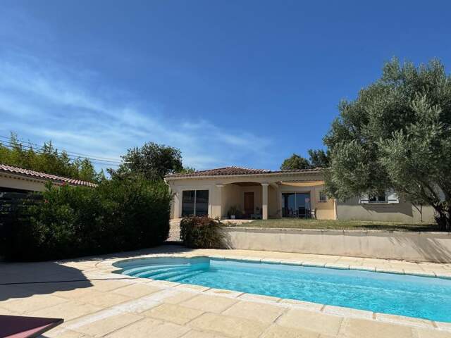 Maison à vendre à Saint-Montan — photo du bien