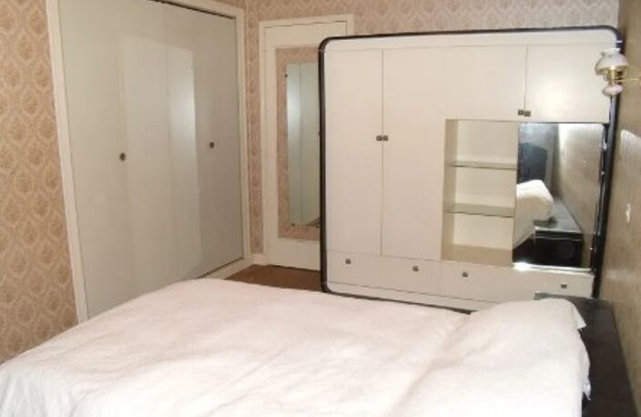 T2 — photo 2
