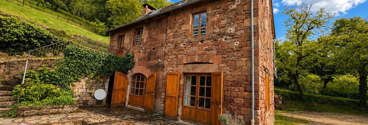 Maison 5 Pièces 94 m² à vendre à Nauviale (12330)
