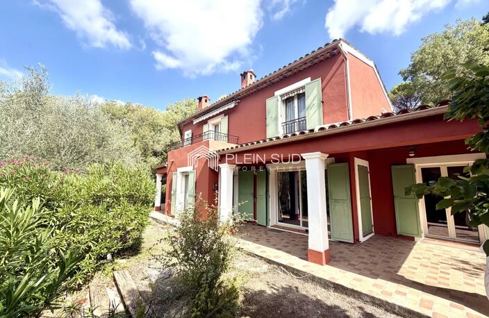 Maison/Villa 8 pièces — photo 3