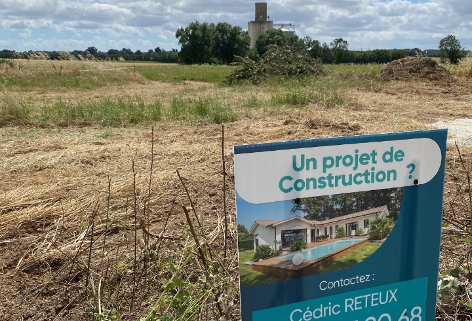 Terrain à bâtir à Marsais (17700) — photo 1