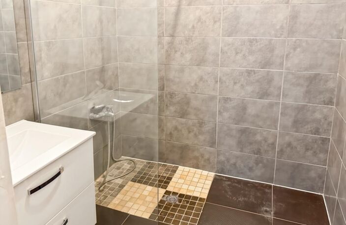 Appartement T3 -Beaucaire — photo 4