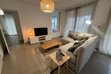 Appartement 3 pièces 1300 €