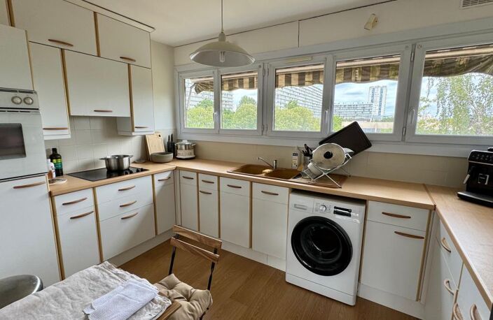 Appartement T3 lumineux avec balcon et parking – Bordeaux Rivière / Grand Parc — photo 4