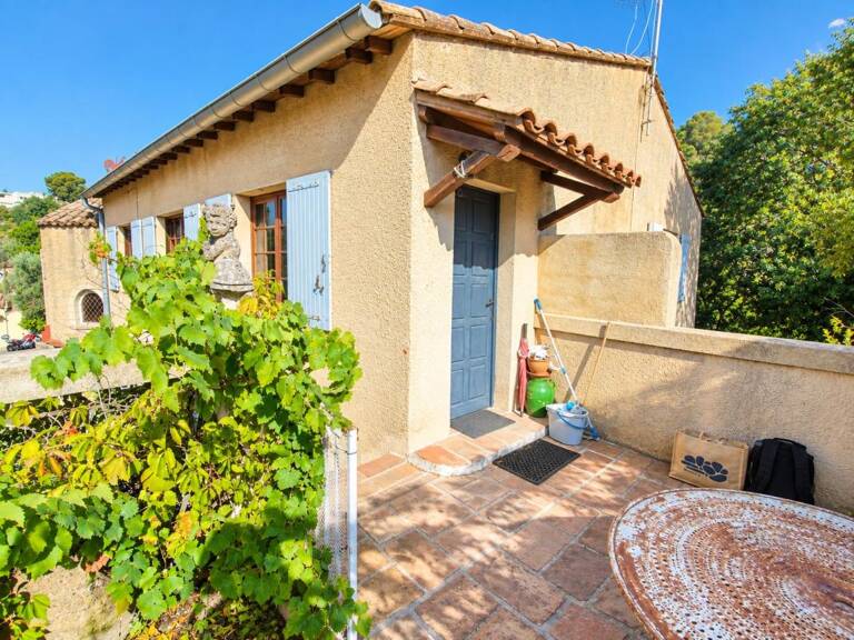 Maison À Vendre — photo 1