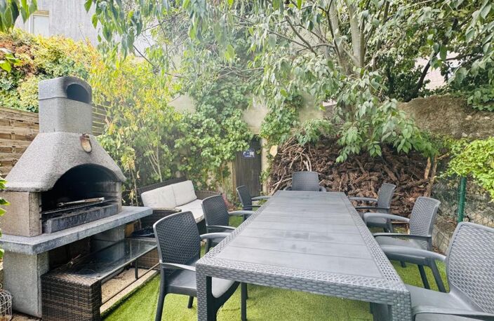 Maison de ville avec jardin, terrasse et parking privatif — photo 2