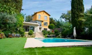 Maison 5 Pièces 130 m² à vendre à Mandelieu-la-Napoule (06210)