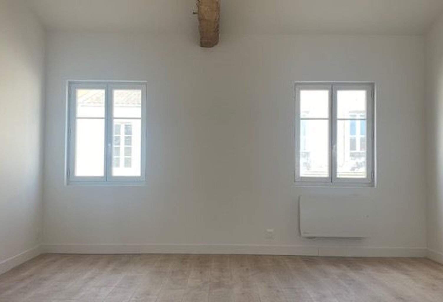 Appartement À Vendre — photo 1