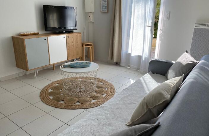 Maison meublée à louer à l’année au cœur de Saint Georges d’Oléron — photo 3