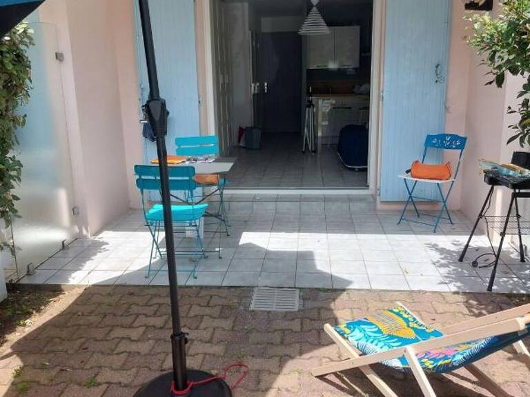 Studio rénové, avec belle terrasse et jardinet - — photo 1