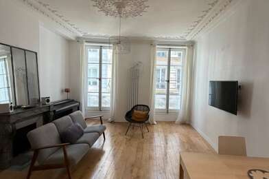Appartement 2 pièces 1980 €