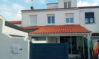 Maison 8 Pièces 150 m² à louer à La Rochelle (17000)