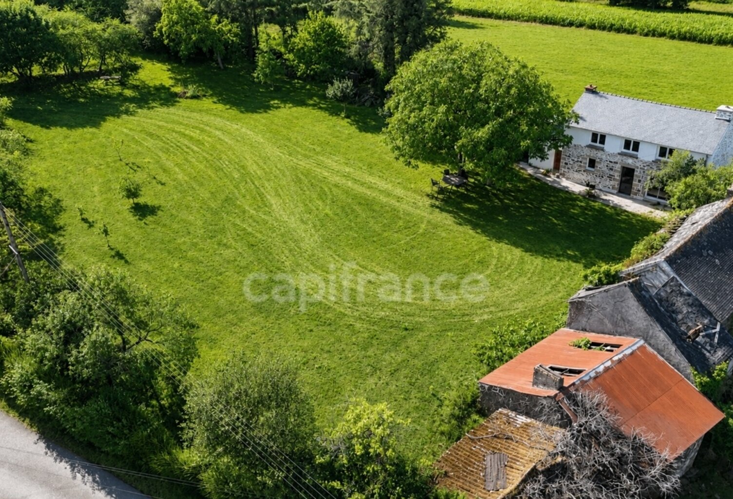 EXCLUSIVITÉ - LANDELEAU - Maison à vendre 4 pièces avec terrain et dépendances (29) — photo 1