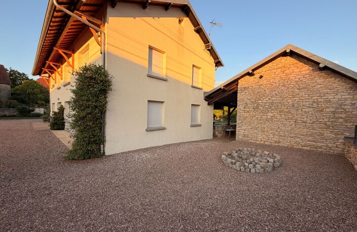 Maison d’exception de 288 m² à Tincey-et-Pontrebeau (70120) — photo 2