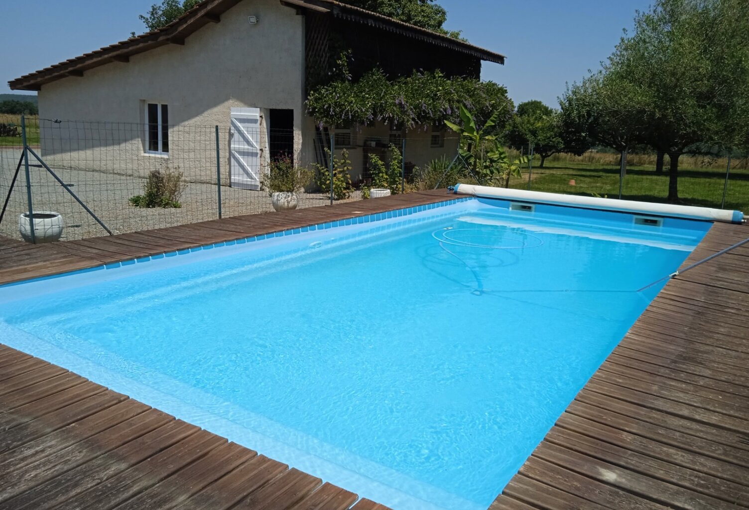 LAAS (32) Maison à vendre 8 pièces - 5 chambres - piscine terrain 6000 m² avec VUE SUR LES PYRENEES — photo 1