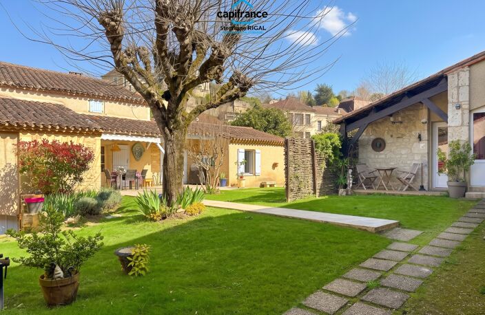 Maison à vendre 7 pièces PUY L'EVEQUE (46) Maison  + maison d'amis + grange sur terrain de 953m2 — photo 2