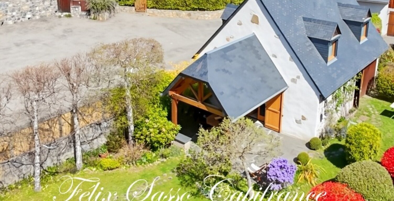 AUCUN (65),  maison de charme cosy T5 avec vue panoramique exceptionnelle ! — photo 1
