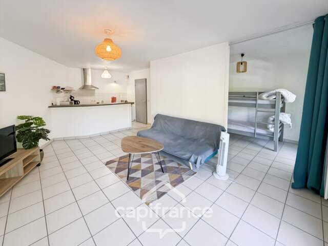 Dpt Gironde (33), à vendre AUDENGE appartement T2 bis de 51 m²  entièrement meublé — photo du bien