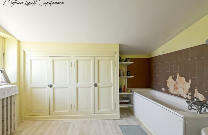 Maison à vendre 11 pièces SAINT PIERRE DE CHIGNAC (24) 280 M² habitables — photo 5