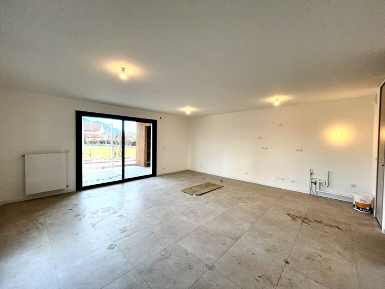 Appartement à vendre 2 pièces en rez-de-jardin VIUZ EN SALLAZ (74) — photo 1