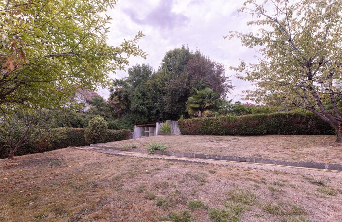 BILLÈRE (64) – À VENDRE - Maison familiale de 126 M² – 4 chambres et bureau – Terrasse, garage et grand jardin — photo 5