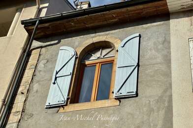 Immeuble  88000 €
