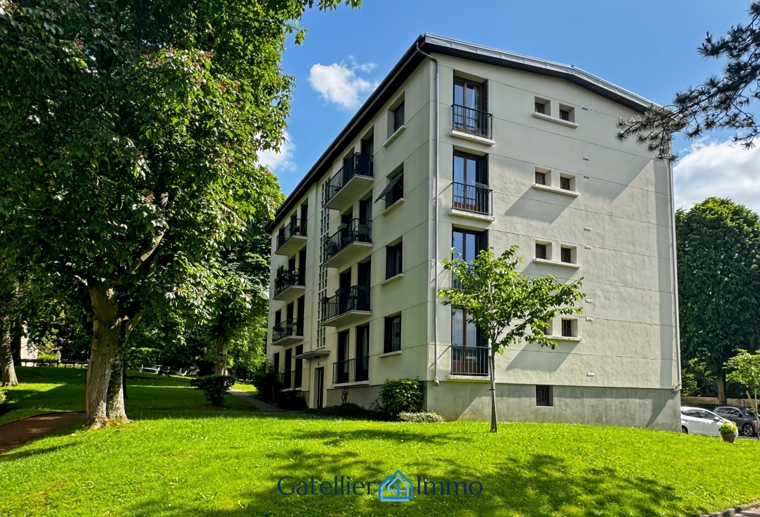 MEUDON BELLEVUE – 96 m² RÉNOVÉS – 3/4 CHAMBRES – PARC ARBORÉ - GARE — photo 1