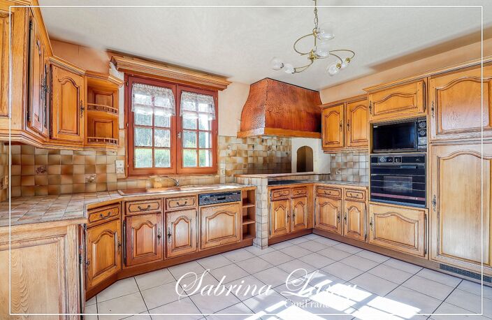 Maison familiale 230 m² – 5 chambres – Sous-sol total – Mareuil-en-Brie - terrain 3558m² — photo 5